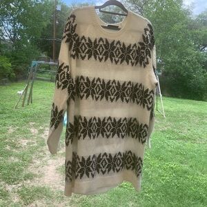 NWOT Lane Bryant Black and Cream Crew Neck Sweater